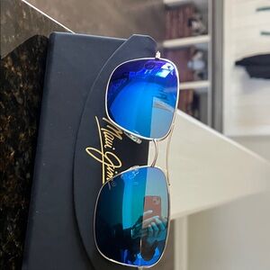 Maui Jim Reflective Blue Aviator Sunglasses—Brand New
